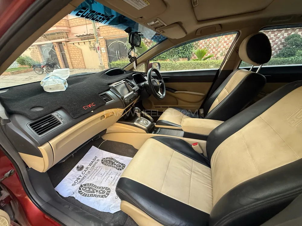 Honda Civic 2010 for Sale in Karachi Honda Civic 2010 for Sale in Karachi Image-16
