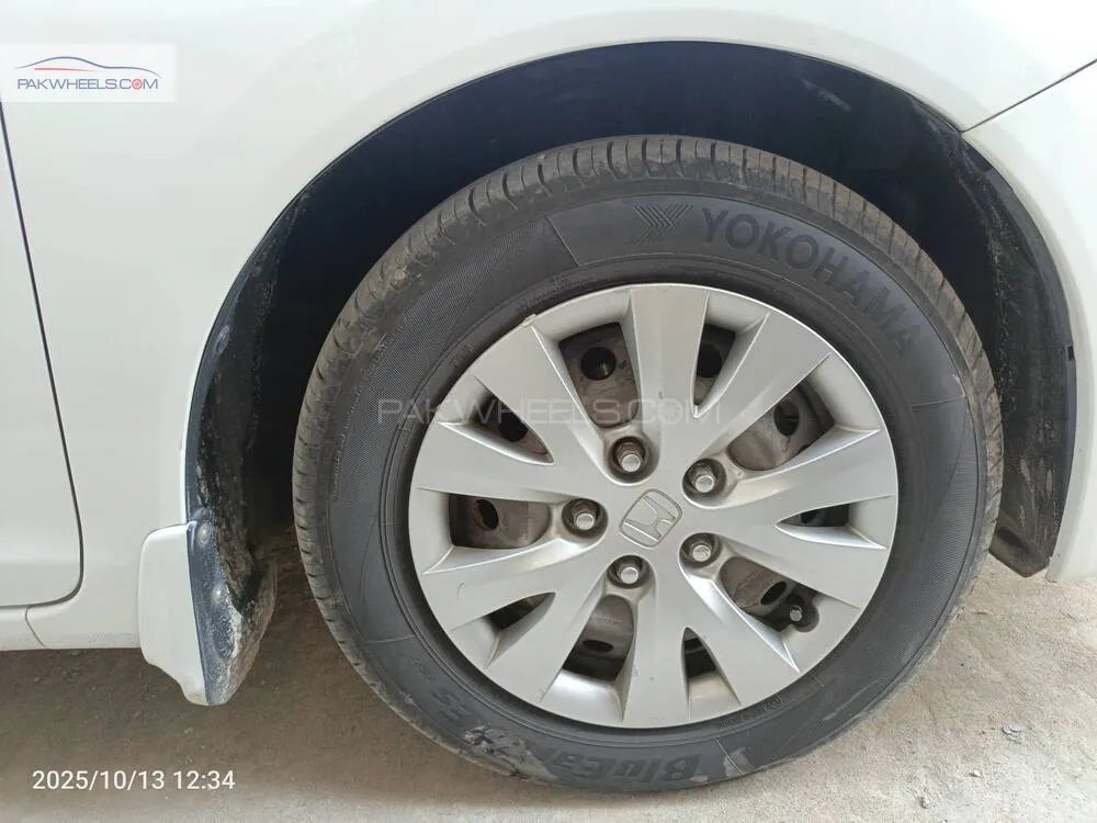 Honda Civic 2014 for Sale in Islamabad Honda Civic 2014 for Sale in Islamabad Image-15