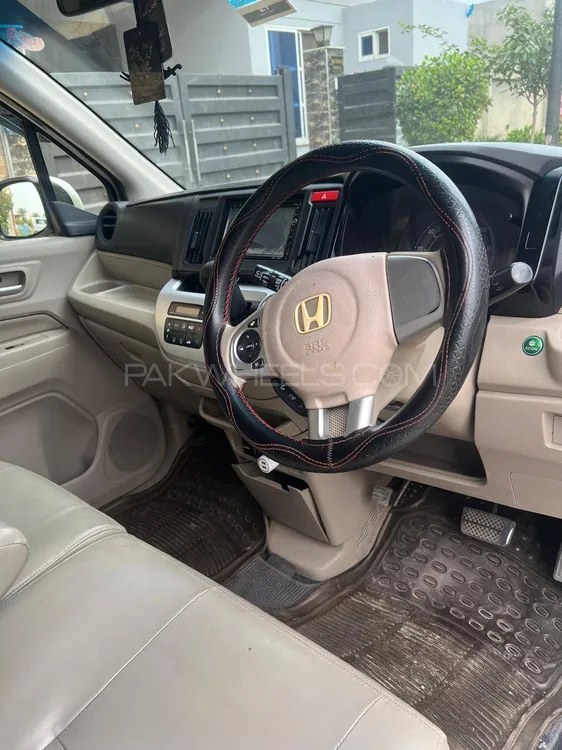 Honda N Wgn 2014 for Sale in Faisalabad Honda N Wgn 2014 for Sale in Faisalabad Image-5