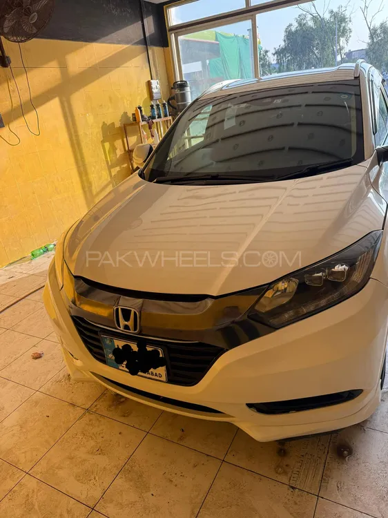 Honda Vezel 2016 for Sale in Gujrat Image-1