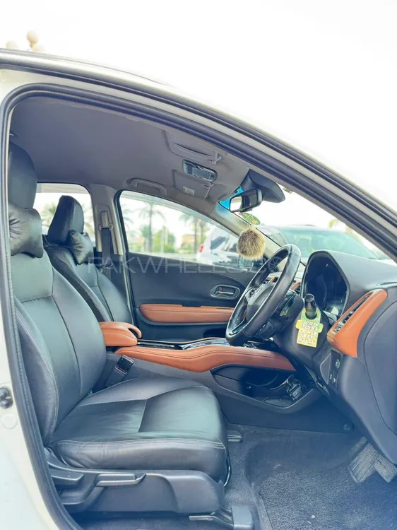 Honda Vezel 2015 for Sale in Islamabad Honda Vezel 2015 for Sale in Islamabad Image-7