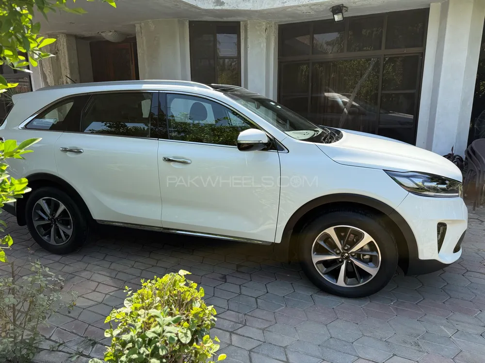 KIA Sorento 2023 for Sale in Lahore KIA Sorento 2023 for Sale in Lahore Image-6