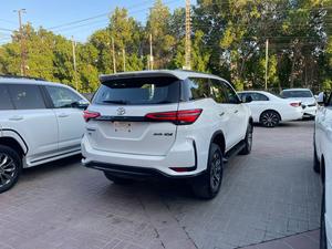 Toyota Fortuner Legender
Model: 2022
Mileage: 48,900km
Reg: karachi 

Calling and Visiting Hours

Monday to Saturday

11:00 AM to 7:00 PM