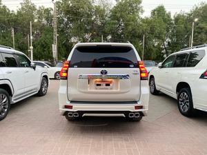 Toyota Prado TX
Model: 2019
Mileage: 24,000 km
Reg: 2025 khi

*7 seater 
*Beige room

Calling and Visiting Hours

Monday to Saturday

11:00 AM to 7:00 PM