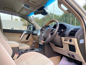 Toyota Prado TX
Model: 2019
Mileage: 24,000 km
Reg: 2025 khi

*7 seater 
*Beige room

Calling and Visiting Hours

Monday to Saturday

11:00 AM to 7:00 PM