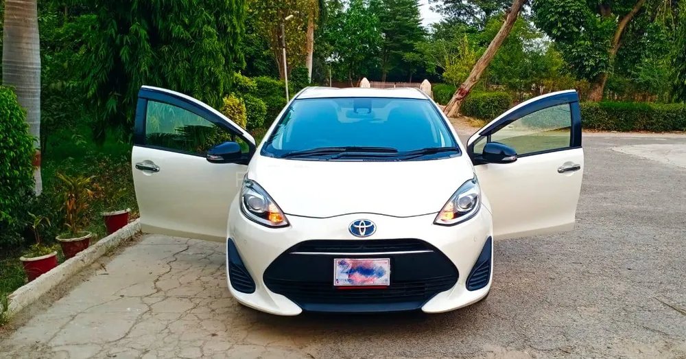 Toyota Aqua 2018 for Sale in Mardan Image-1