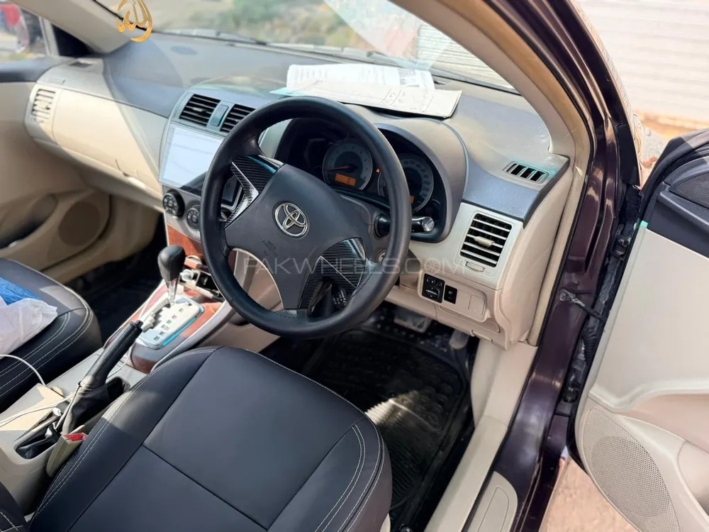 Toyota Corolla 2012 for Sale in Sialkot Image-1