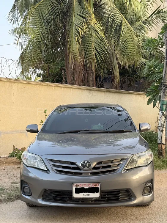 Toyota Corolla 2013 for Sale in Karachi Image-1