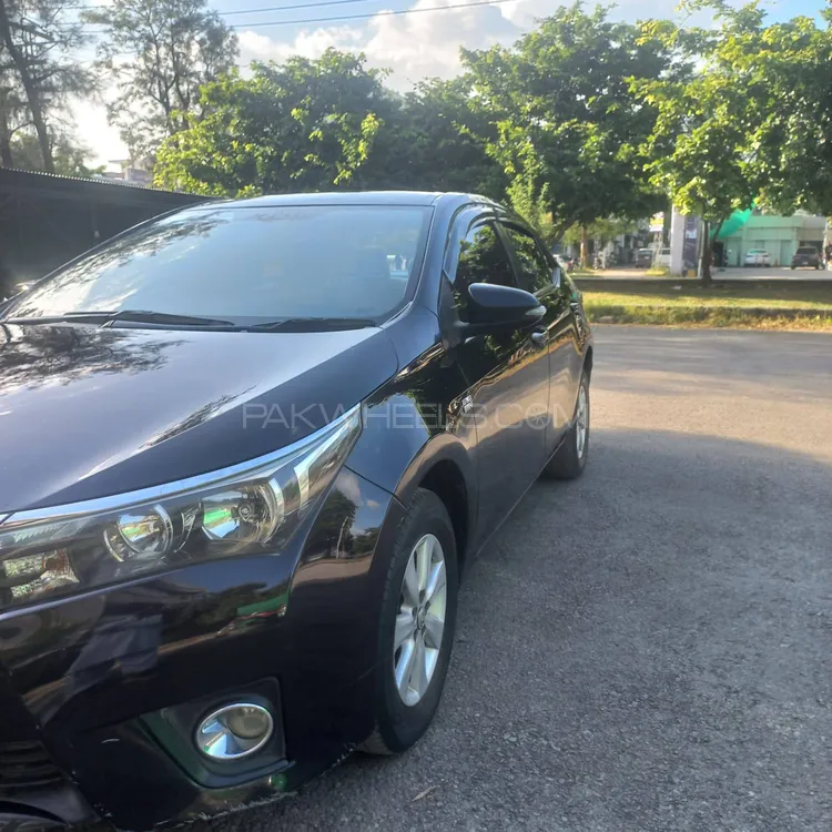 Toyota Corolla 2014 for Sale in Islamabad Image-1