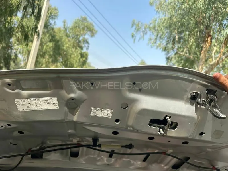 Toyota Prius 2012 for Sale in Nowshera Toyota Prius 2012 for Sale in Nowshera Image-3