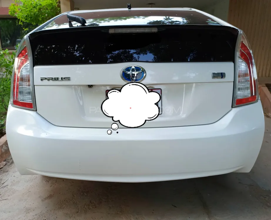 ٹویوٹا پریوس 2013 for Sale in کراچی ٹویوٹا پریوس 2013 for Sale in کراچی Image-2