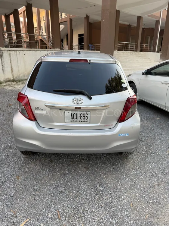 Toyota Vitz 2013 for Sale in Abbottabad Image-1