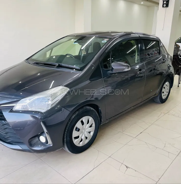 Toyota Vitz 2017 for Sale in Jhelum Toyota Vitz 2017 for Sale in Jhelum Image-6