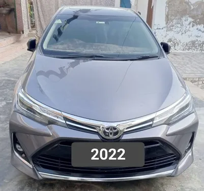Toyota Corolla Altis Grande X CVT-i 1.8 Black Interior 2022