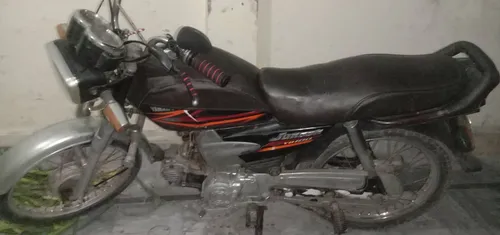 Yamaha YD-100 Junoon 2009