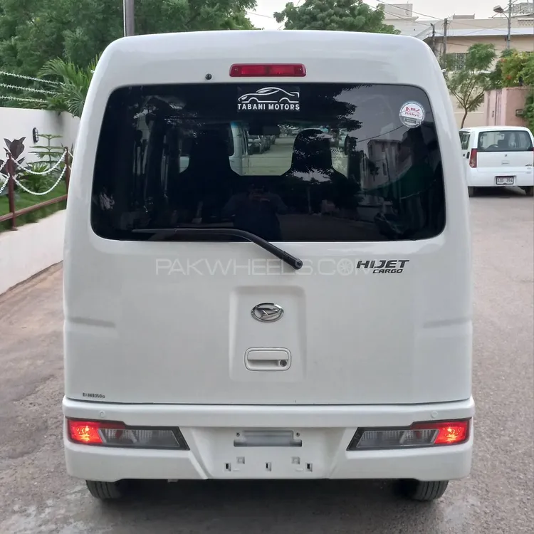 Daihatsu Hijet 2020 for Sale in Karachi Daihatsu Hijet 2020 for Sale in Karachi Image-6
