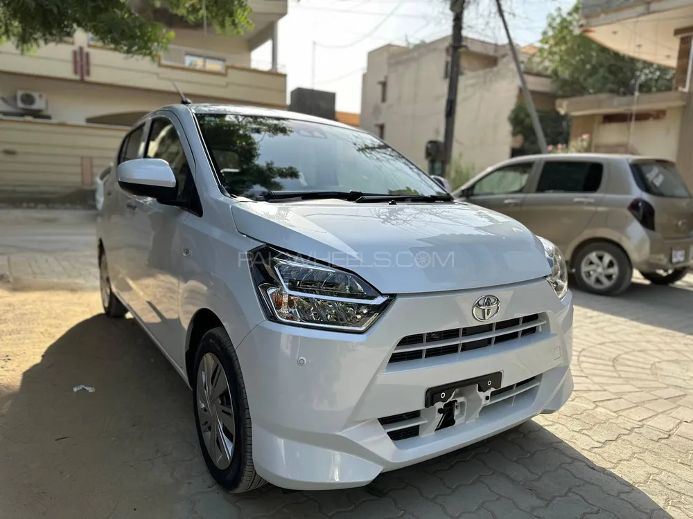 Toyota Pixis Epoch 2022 for Sale in Karachi Image-1