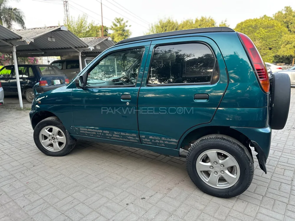 ڈائیہاتسو ٹیریوس 2003 for Sale in لاہور ڈائیہاتسو ٹیریوس 2003 for Sale in لاہور Image-2