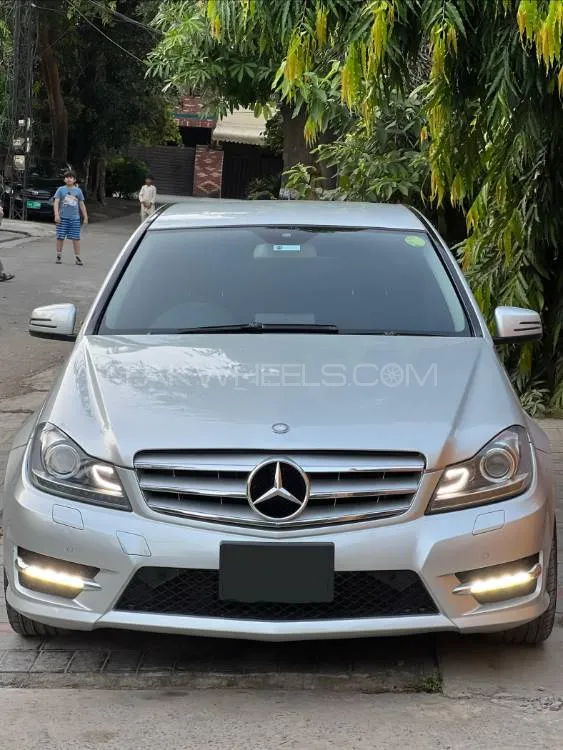 Mercedes Benz C Class 2007 for Sale in Lahore Image-1