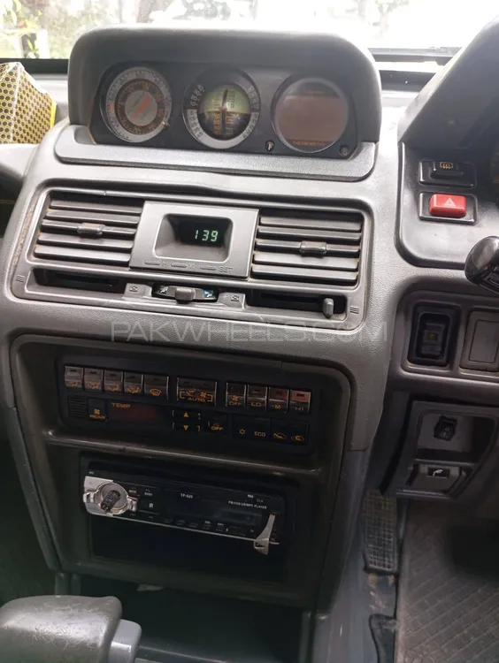 Mitsubishi Pajero 1992 for Sale in Islamabad Mitsubishi Pajero 1992 for Sale in Islamabad Image-8