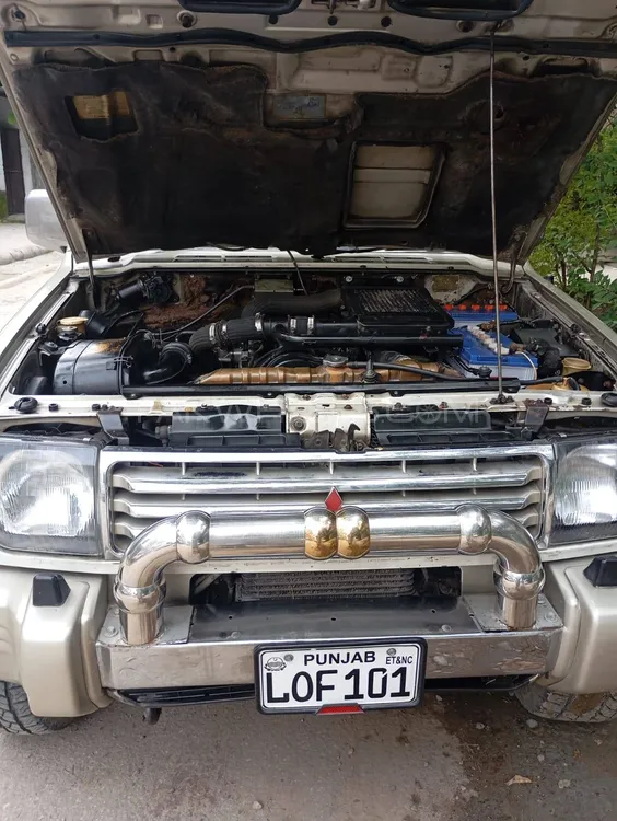 Mitsubishi Pajero 1992 for Sale in Islamabad Mitsubishi Pajero 1992 for Sale in Islamabad Image-7
