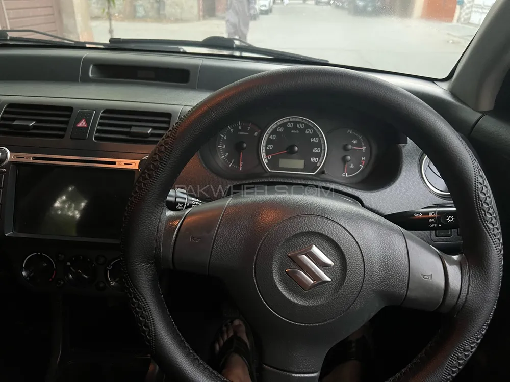 Suzuki Swift 2018 for Sale in Lahore Suzuki Swift 2018 for Sale in Lahore Image-13