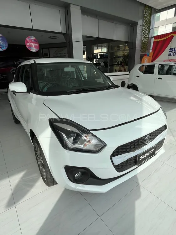 Suzuki Swift 2025 for Sale in Karachi Image-1