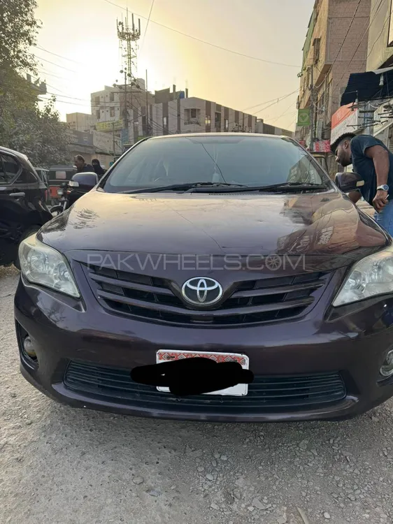 Toyota Corolla 2013 for Sale in Karachi Image-1