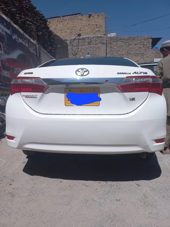 Toyota Corolla 2015 for Sale in Quetta Image-1