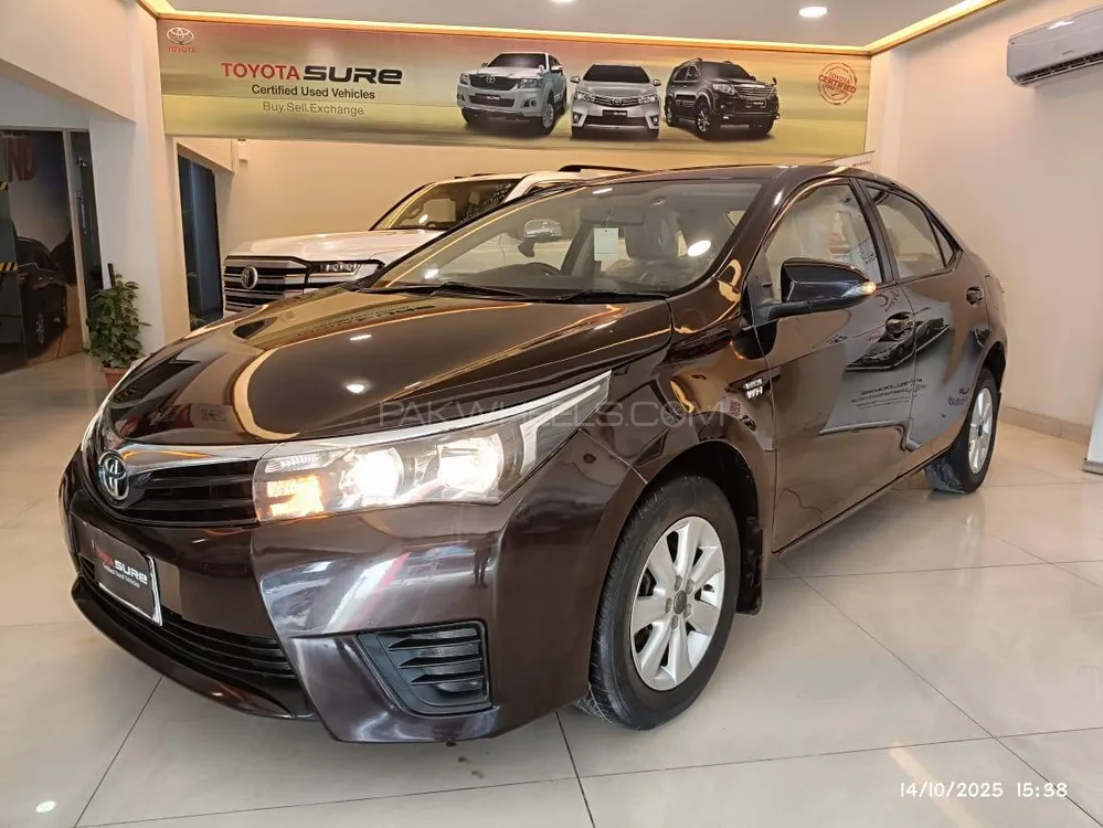 Toyota Corolla 2017 for Sale in Karachi Image-1