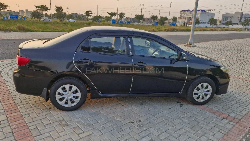 Toyota Corolla 2009 for Sale in Lahore Image-1