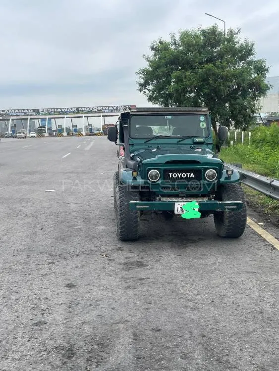 Toyota Fj Cruiser 1967 for Sale in Lahore Toyota Fj Cruiser 1967 for Sale in Lahore Image-5