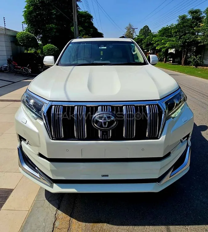 Toyota Prado 2019 for Sale in Lahore Image-1
