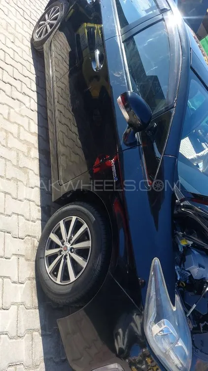 Toyota Prius 2014 for Sale in Islamabad Toyota Prius 2014 for Sale in Islamabad Image-3