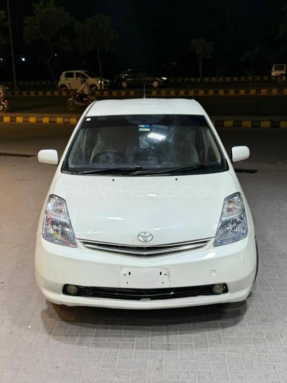 Toyota Prius 2008 for Sale in Wah cantt Image-1