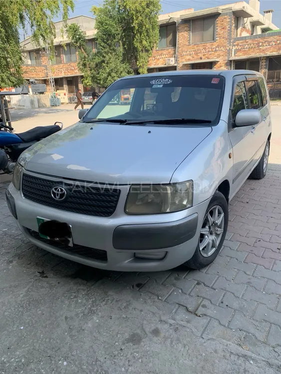 Toyota Succeed 2011 for Sale in Hazro Toyota Succeed 2011 for Sale in Hazro Image-1