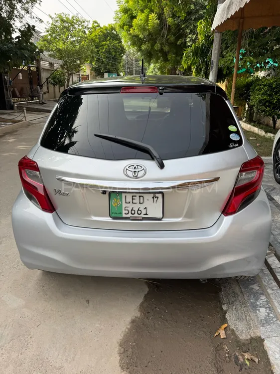 Toyota Vitz 2014 for Sale in Faisalabad Image-1