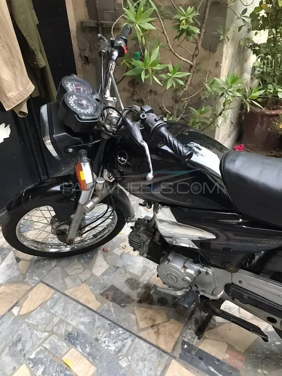 Yamaha YD-100 Junoon 2011 for Sale Yamaha YD-100 Junoon 2011 for Sale Image-3