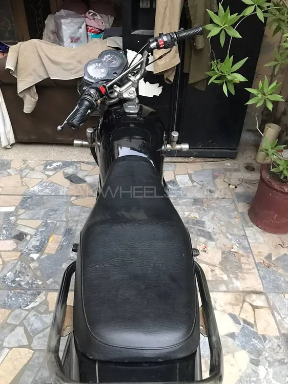 Yamaha YD-100 Junoon 2011 for Sale Yamaha YD-100 Junoon 2011 for Sale Image-5