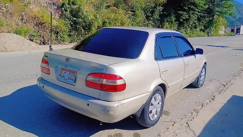 Toyota Corolla SE Limited 2000
