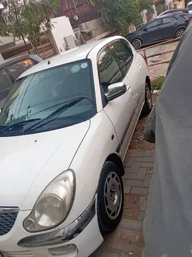 Toyota Duet 2002
