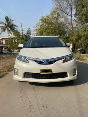 Toyota Estima Hybrid 2012