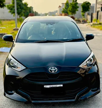 Toyota Yaris Hatchback X 2020
