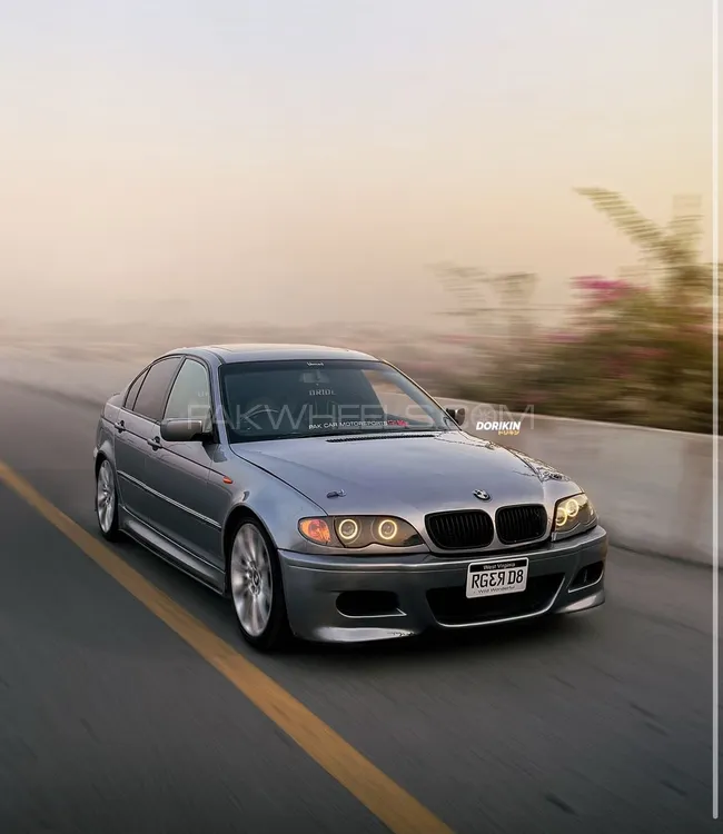 BMW 3 Series 2004 for Sale in Multan Image-1