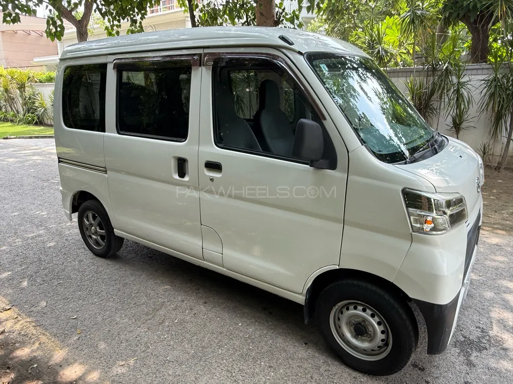 Daihatsu Hijet 2020 for Sale in Lahore Daihatsu Hijet 2020 for Sale in Lahore Image-7