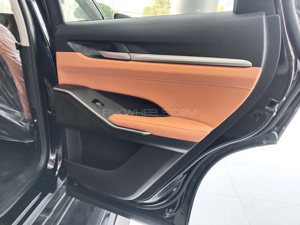 Haval H6 2025 for Sale in Rawalpindi Haval H6 2025 for Sale in Rawalpindi Image-16