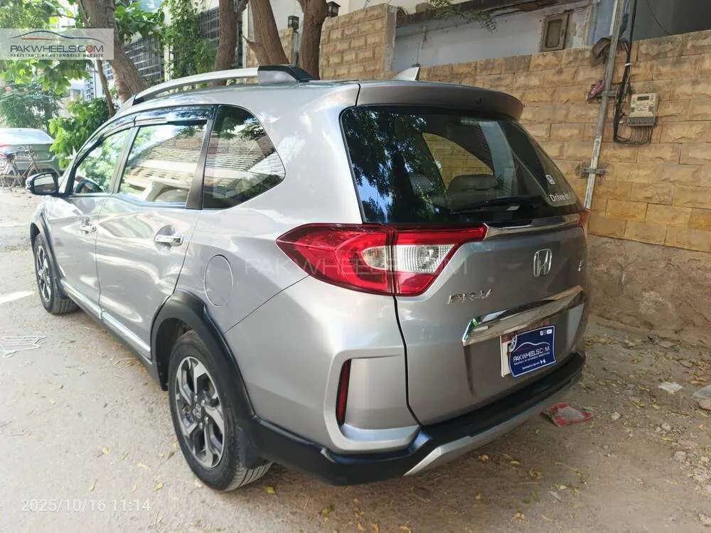 ہونڈا بی آر-وی 2022 for Sale in کراچی ہونڈا بی آر-وی 2022 for Sale in کراچی Image-6