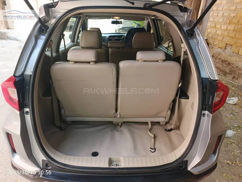ہونڈا بی آر-وی 2022 for Sale in کراچی ہونڈا بی آر-وی 2022 for Sale in کراچی Image-8