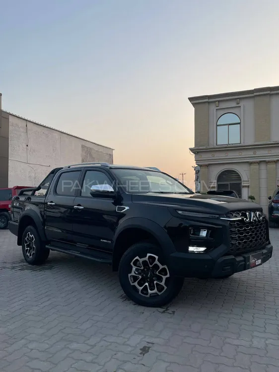 JAC T9 2025 for Sale in Islamabad Image-1
