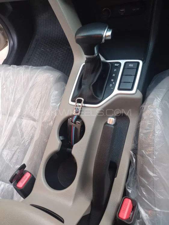 KIA Sportage 2022 for Sale in Gujrat KIA Sportage 2022 for Sale in Gujrat Image-9